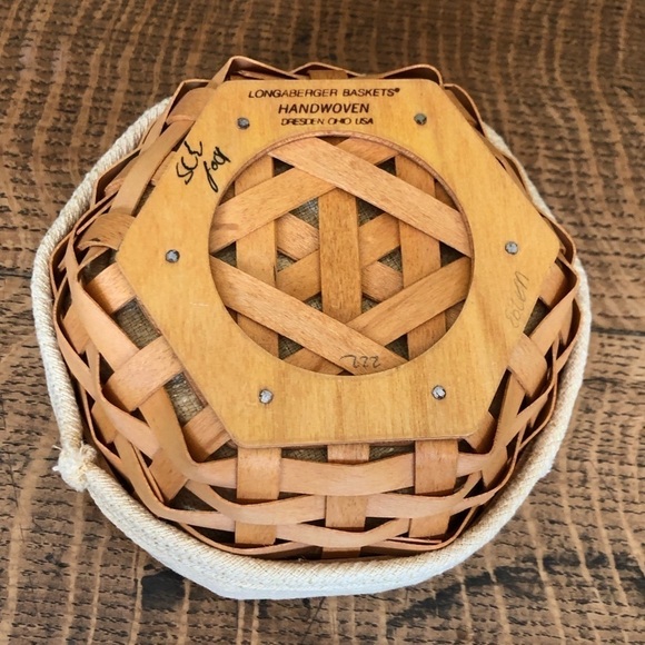 Longaberger Small Hexagon Handwoven Basket Fabric Liner - Picture 7 of 13